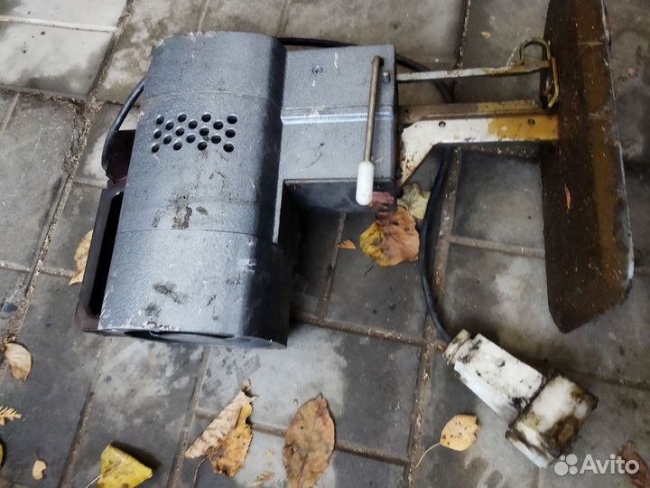 Сабельный раскройный нож