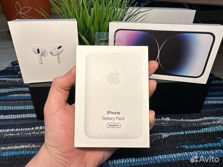 Aplle MagSafe Battery Pack