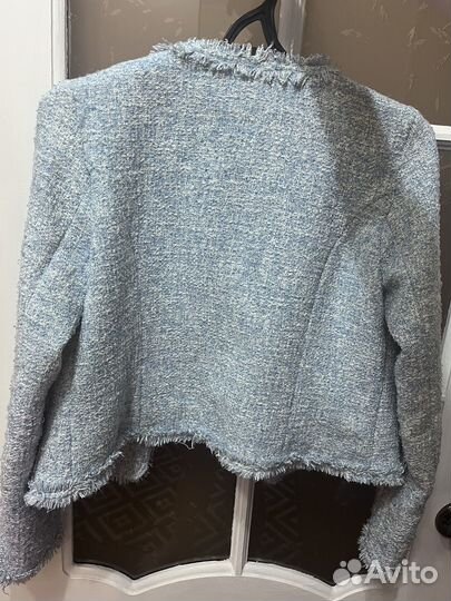 Твидовый жакет голубой