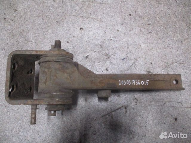 Кронштейн подвески кабины Mercedes-Benz A387891412