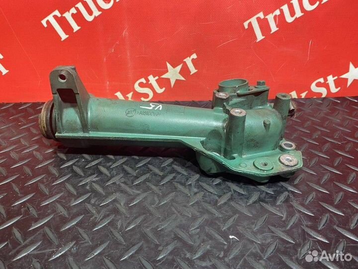 Патрубок системы охлаждения Volvo FH