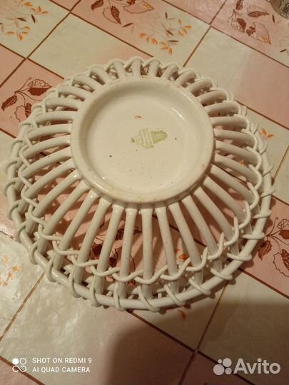 Ваза для фруктов, плетёный фаянс