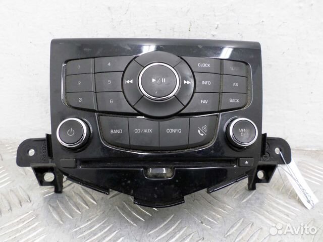 Панель управления магнитолой Chevrolet Cruze J300