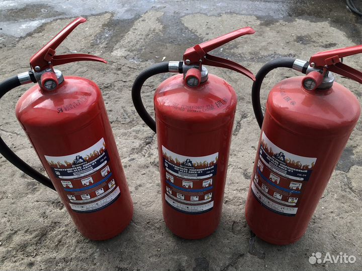 Огнетушитель порошковый новый