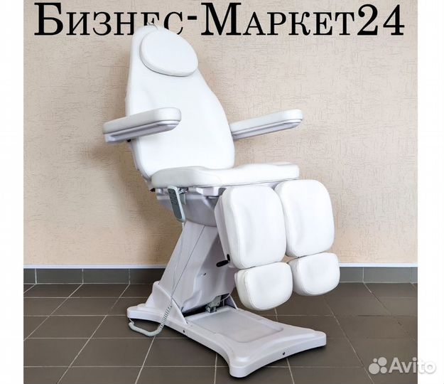 Педикюрное кресло Adel, 3 мотора white DL-2940