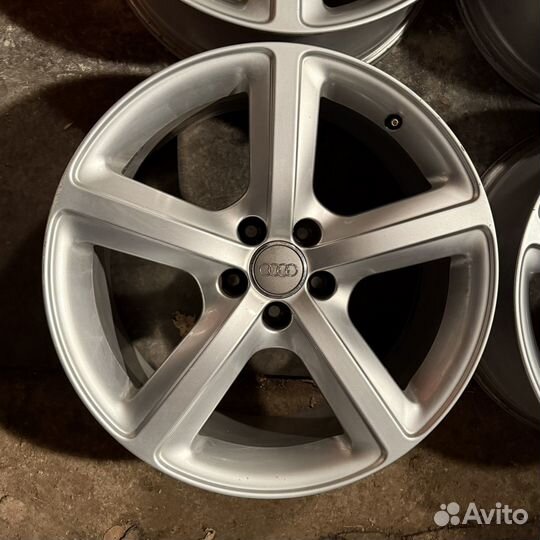 Колесные диски R19 Audi Q5 8R