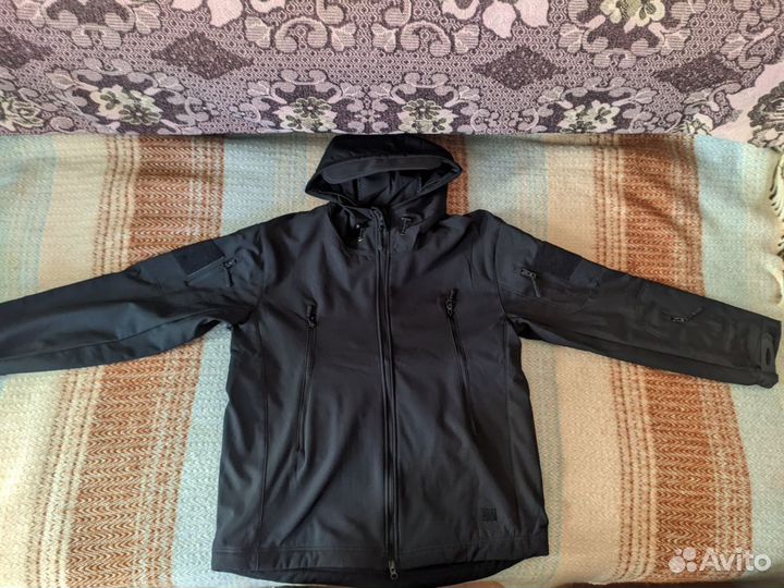 Тактическая куртка softshell