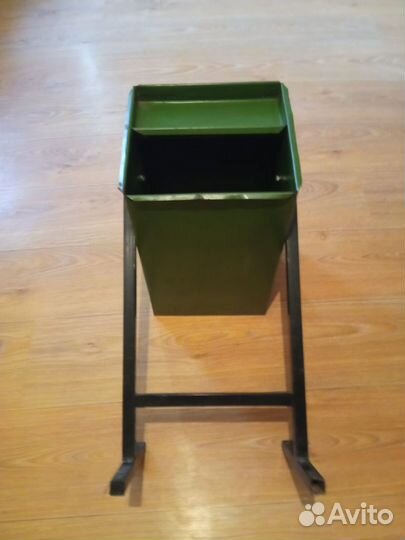 Урна металлическая