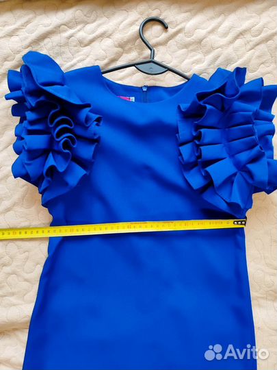 Платье праздничное на девочку