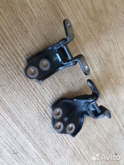 Петли двери Ssangyong Actyon