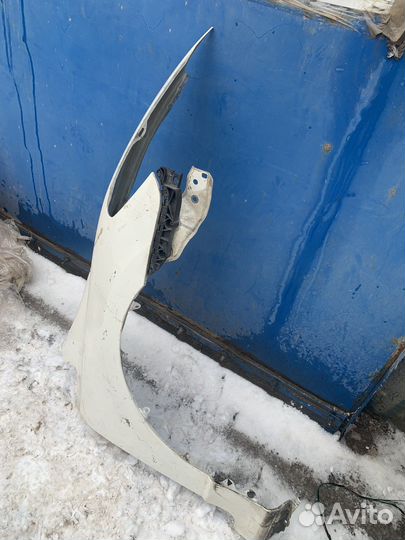 Honda civic 4D крыло переднее правое