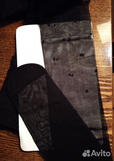 Тонкие колготки в горошек