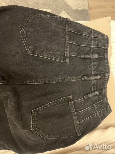 Джинсы Bershka, Mango