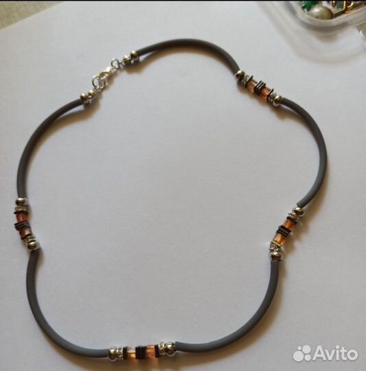 Колье чокер