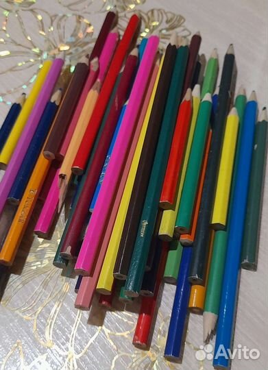 Цветные карандаши