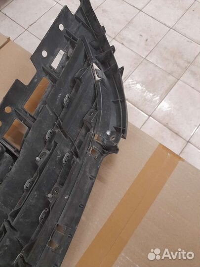 Решётка на hyundai