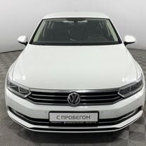 Volkswagen Passat 1.4 AMT, 2019, 46 789 км, с пробегом, цена 2 015 000 руб.