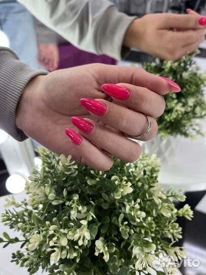 Маникюр, педикюр