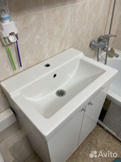 Раковина в ванную и шкафчик в ванную IKEA