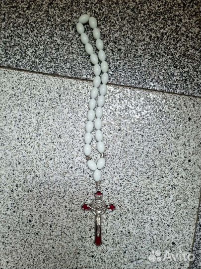 Подвеска в авто на зеркало