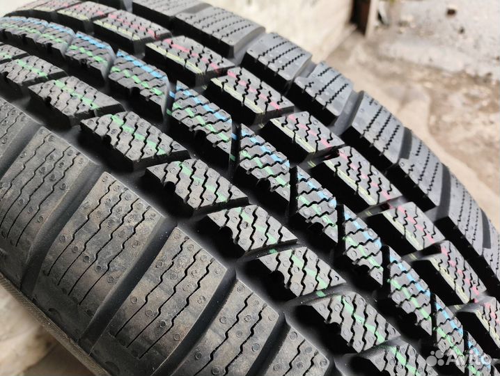 Continental ContiCrossContact Winter 225/65 R17 102T