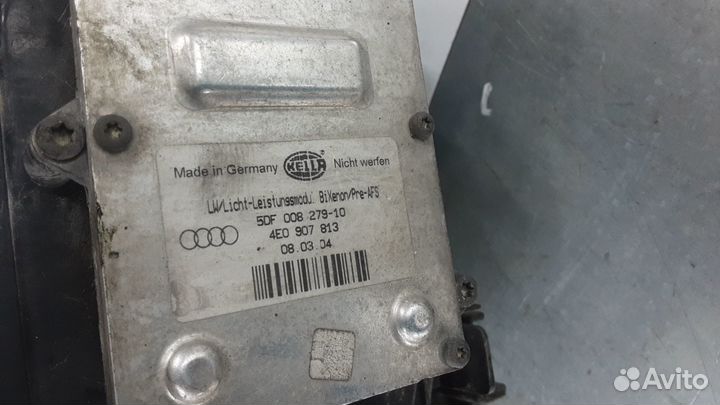 Фара Audi A8 D3 (2002-2009)