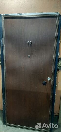 Стальная дверь бу