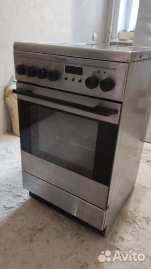 Плита электрическая Electrolux