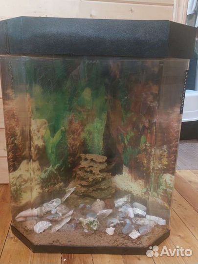 Аквариум с тумбой