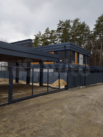 Коттедж 290 м² на участке 3,5 сот.