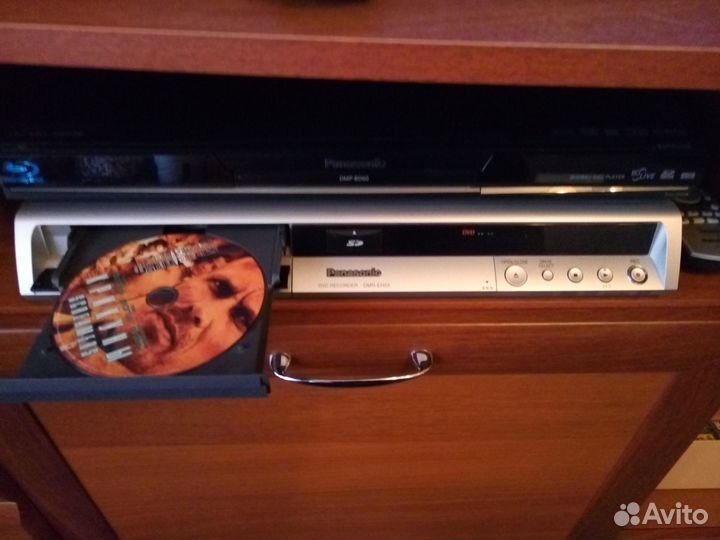 DVD/HDD рекордер Panasonic DMR-EH55