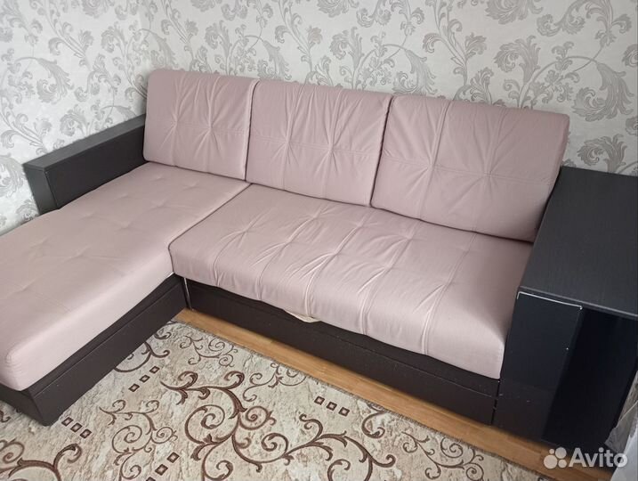 Угловой диван