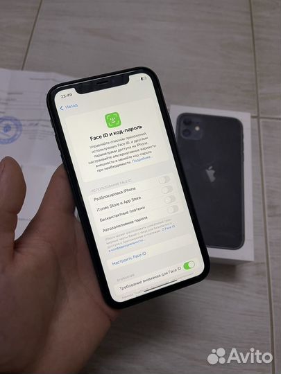 iPhone 11, 64 ГБ