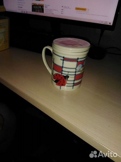 Кружка, сахарница