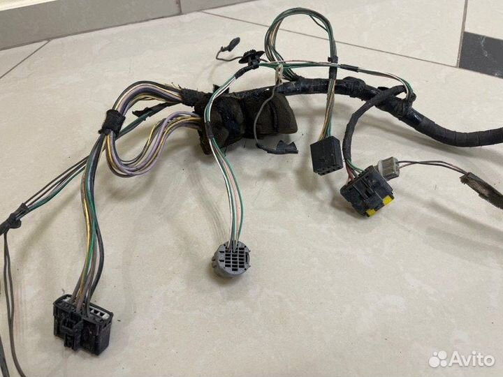 Проводка двери передняя левая Renault Laguna X74