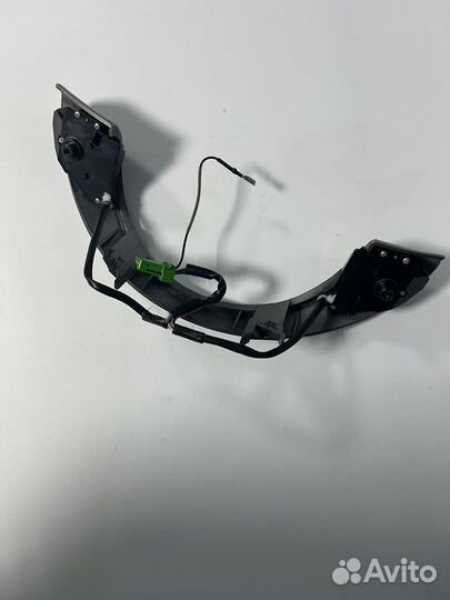 Кнопки мультимедиа на руль Subaru Tribeca WX 2008