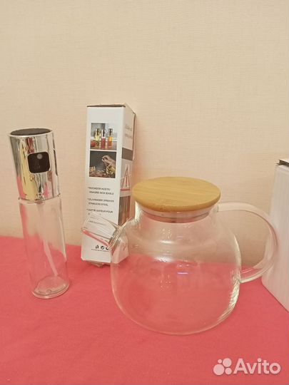 Подарки Чайник 900мл, дозатор для масла 100мл