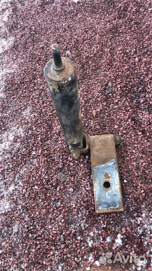 Амортизатор Iveco EuroStar EuroTech, M6000039