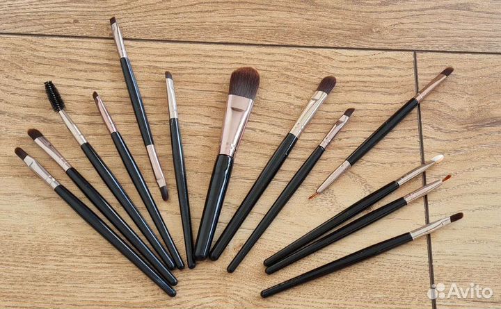 Кисти натуральный ворс (15 штук)