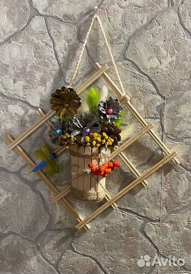 Осенняя поделка из природных материалов