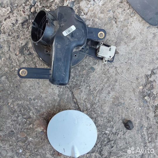 Mercedes ml w163 w164 лючёк бензобака