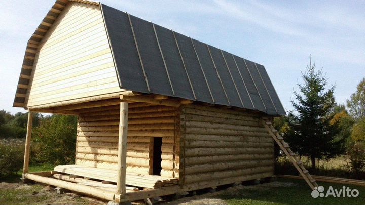 Сруб дома из бревна ручной рубки не бруса 6x10
