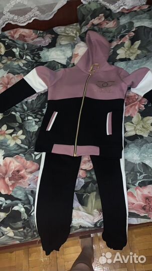 Костюм спортивный женский 42