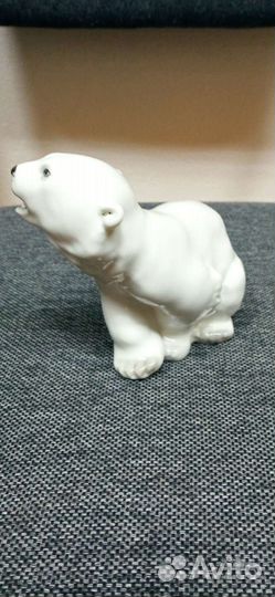 Фарфоровая статуэтка медведь лфз