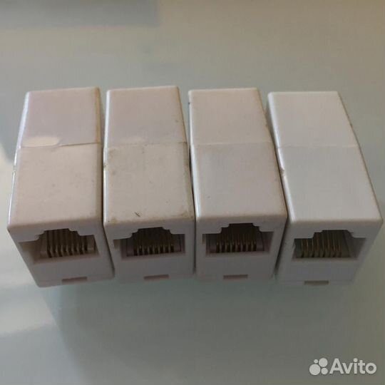 Соединительный модуль RJ-45(8p8c) на RJ-45(8p8c)