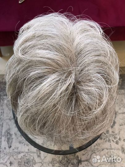 Седой парик из термоволокна