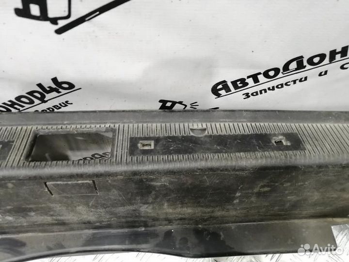 Обшивка задней панели багажника Mercedes W208 CLK