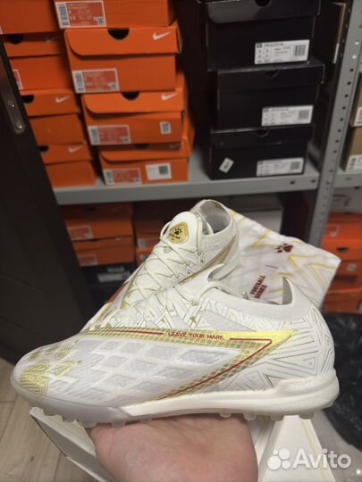 Шиповки Kelme