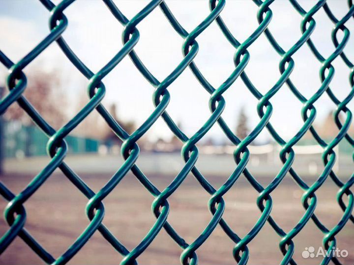 Забор из сетки рабицы