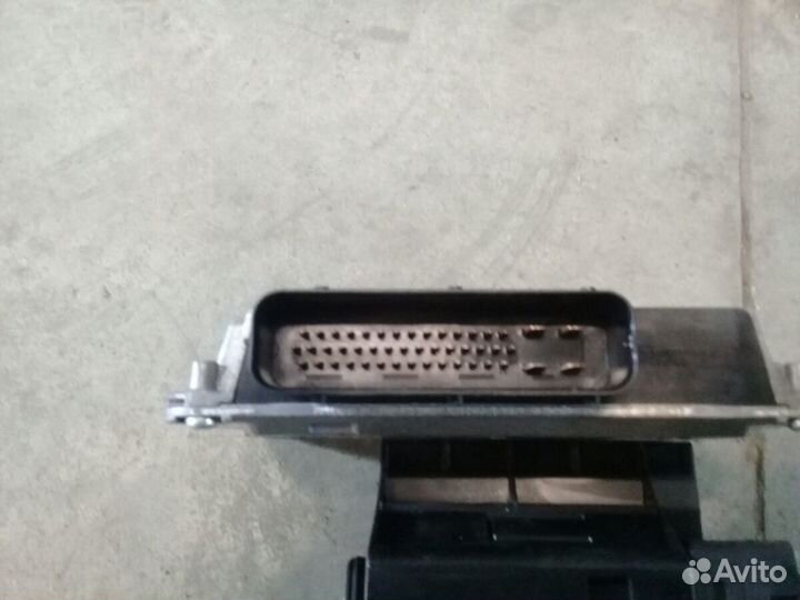 Блок раздатки Volkswagen Touareg 1